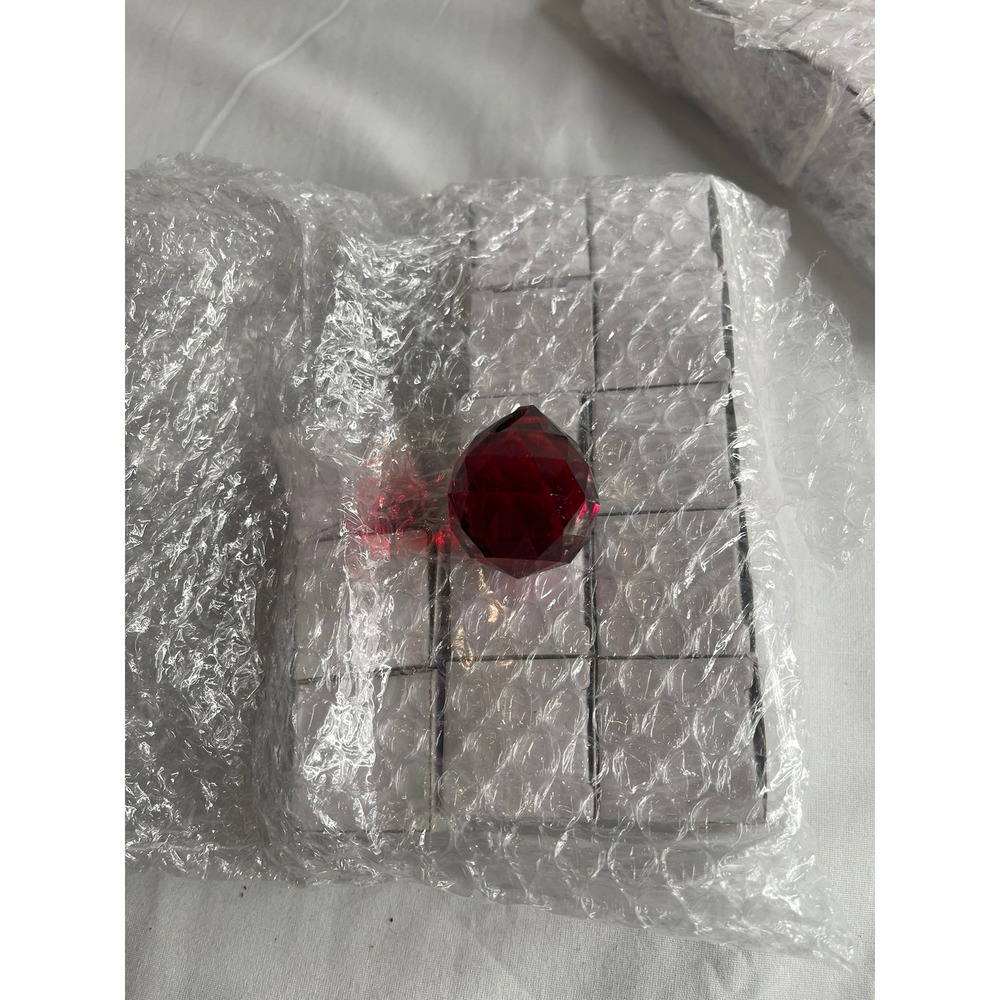 Tioncy 29 Pieces Ruby Red‎ Faceted Crystal Prisms Garden Suncatcher Supplies NEW